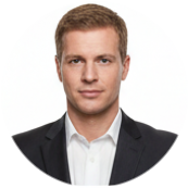 Станислав Васильев